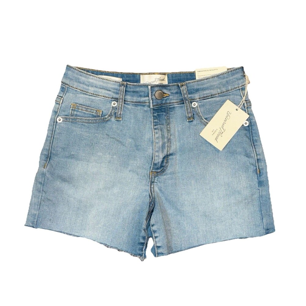 UNIVERSAL THREAD High Rise Cut-Off Midi Light Wash Raw Hem Shorts Size 0/25 NWT
